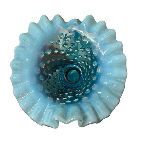 Fenton Vintage Set of 2 Opalescent Blue Glass Cornucopia Candle Holders or Vase - Picture 8 of 9